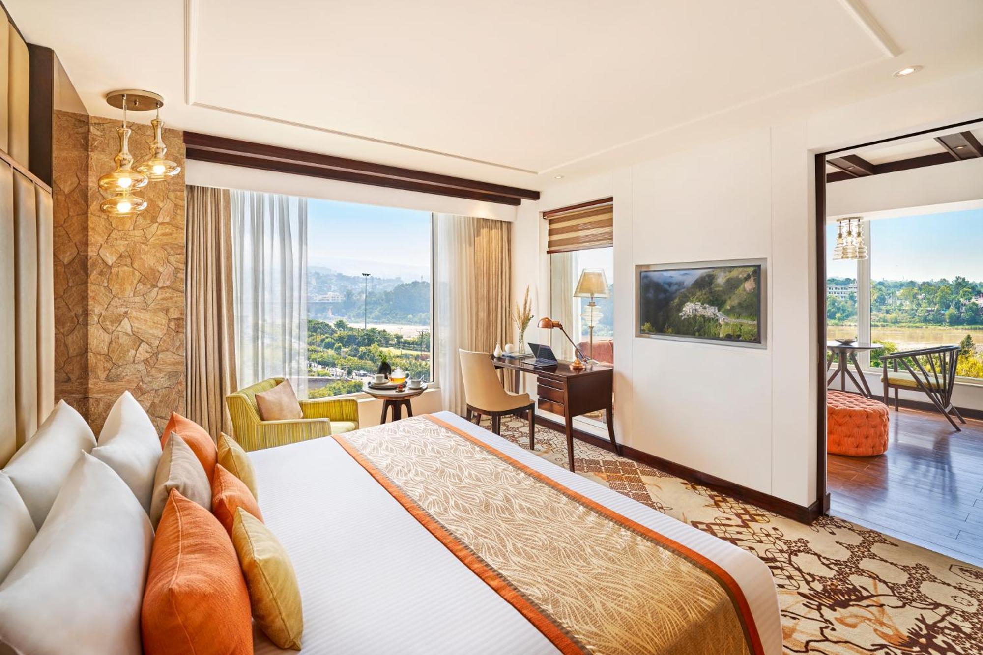 Vivanta Jammu City Centre Exteriör bild