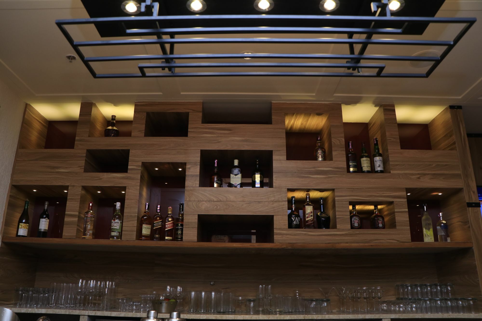 Vivanta Jammu City Centre Exteriör bild